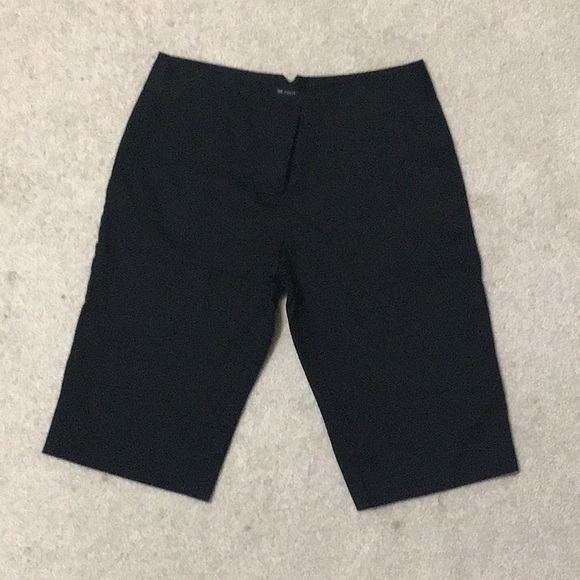 THE LIMITED BERMUDAS - Picture 1 of 3
